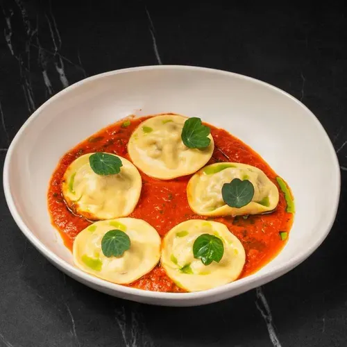 Ravioli cu carne de struț