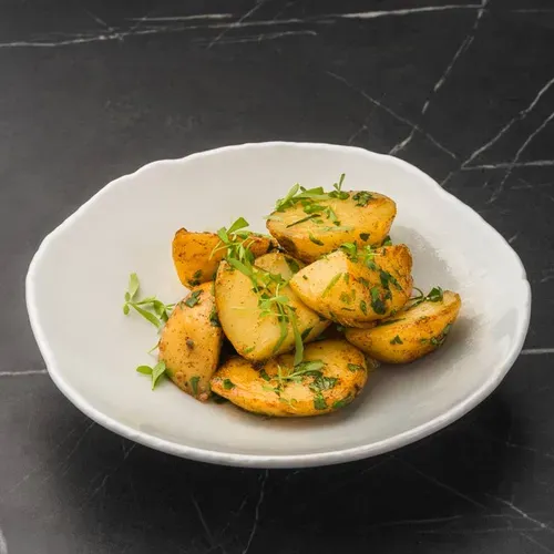 Cartofi cu unt și usturoi